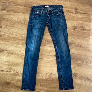 Hudson Jeans, Low Rise Skinny. Size 26